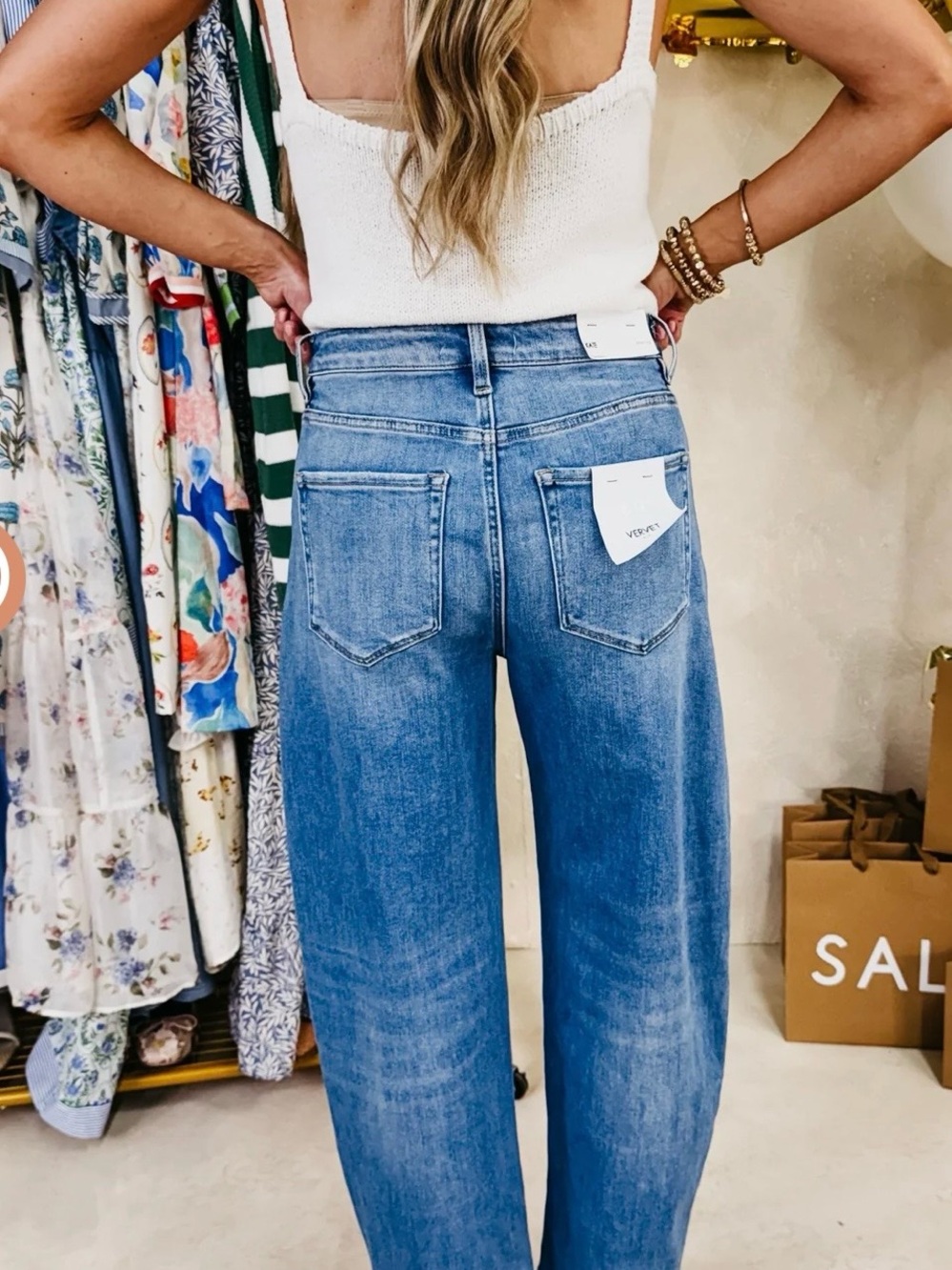 NWT Vervet by Flying Monkey Sz 27 “Kate” Barrel Jeans Med wash High Rise - Picture 9 of 10